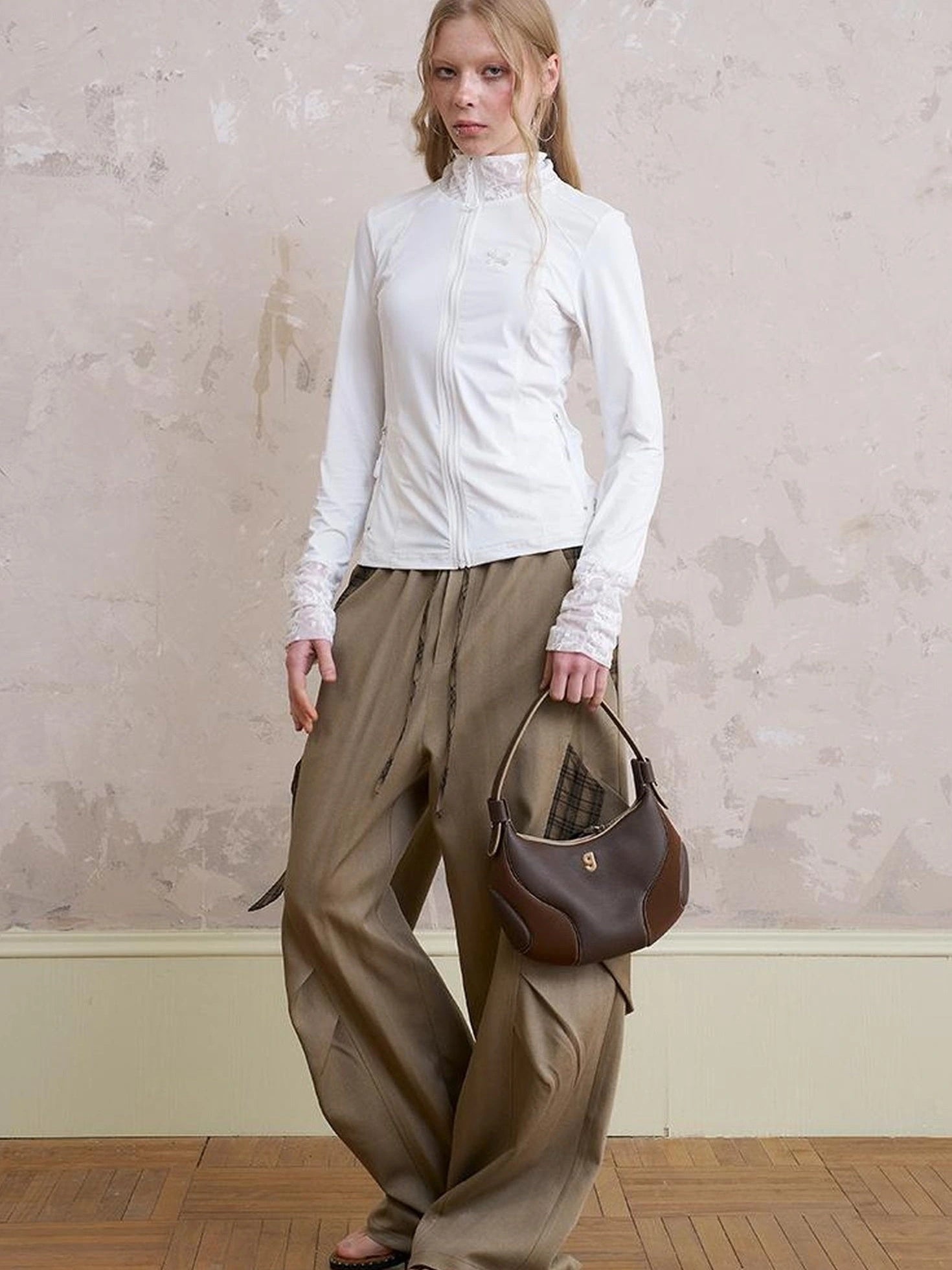 Layered Puppy Embroidery Lace Sunshirt