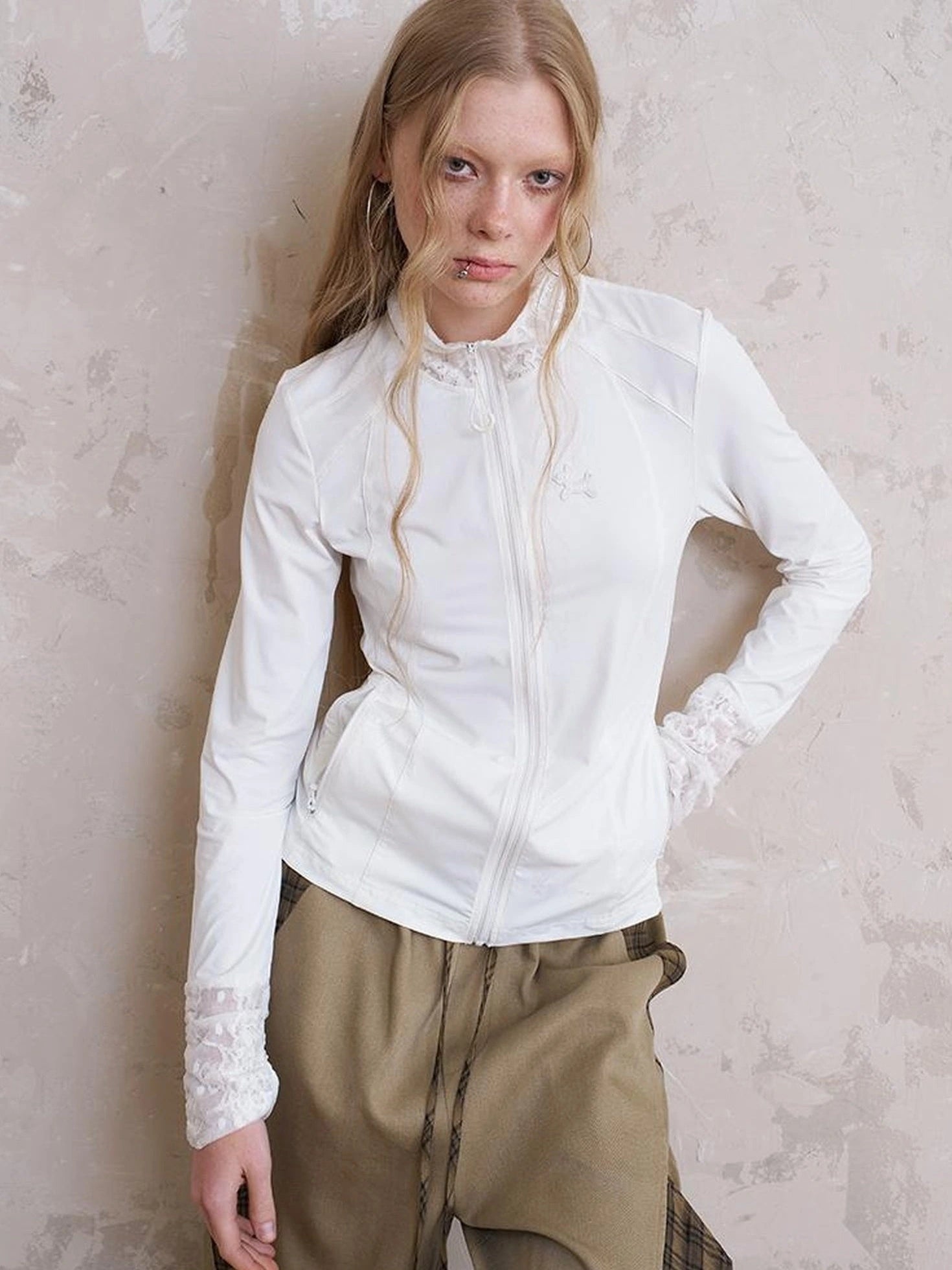 Layered Puppy Embroidery Lace Sunshirt