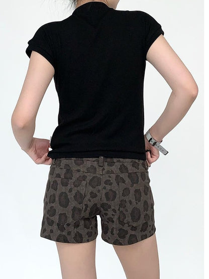 Low-Rise Y2K Cheetah Shorts for Women