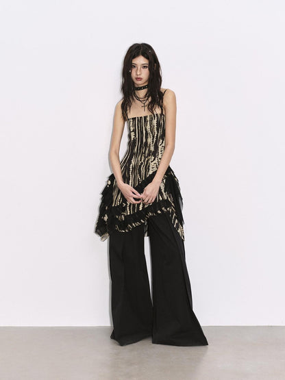 Low pixel Black Pressed Pleats Low Waist Studs Women&