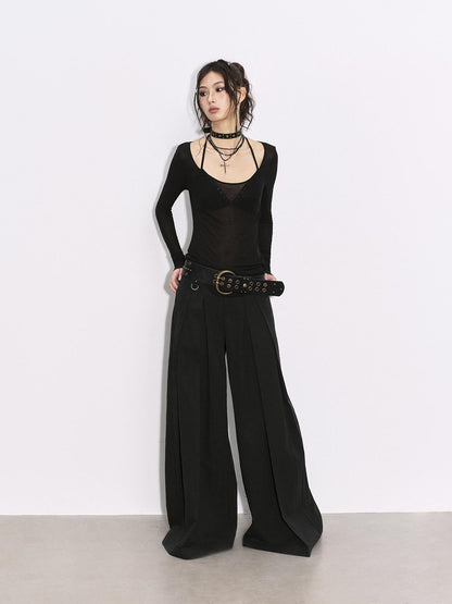 Low pixel Black Pressed Pleats Low Waist Studs Women&