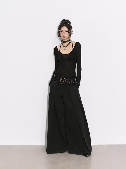 Low pixel Black Pressed Pleats Low Waist Studs Women&