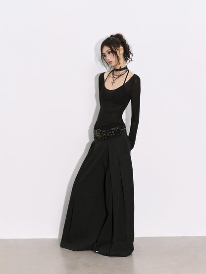 Low pixel Black Pressed Pleats Low Waist Studs Women&