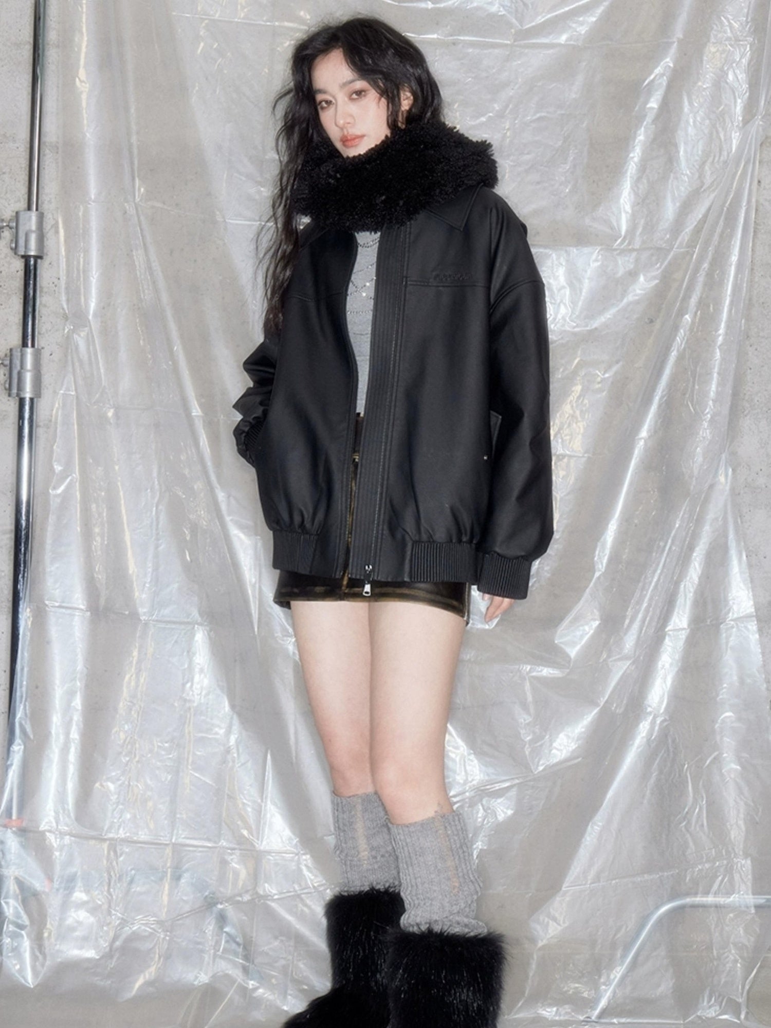 DIDDI MODA Matte Black Faux Fur Scarf Leather Jacket Winter 2024