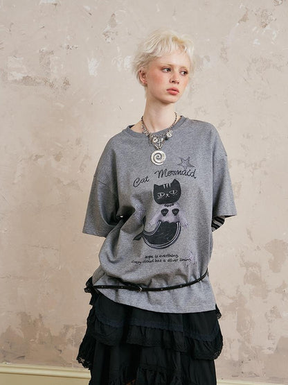 DIDDI MODA Mermaid Cat Oversized Layered Tee With Stripe Sleeves