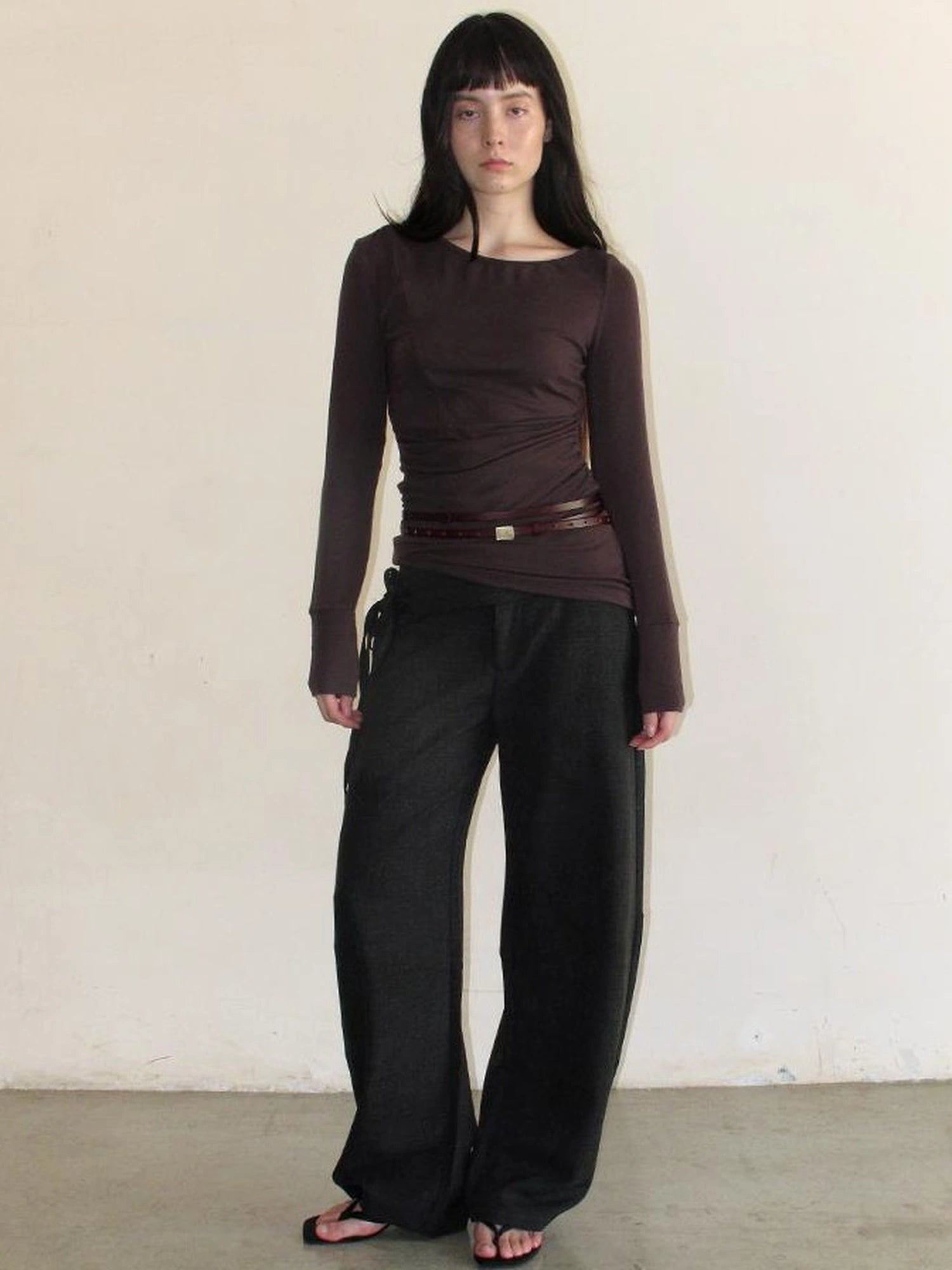 Mito de dar Crossover Waistband Deep Grey Curved Hem Lounge Pants