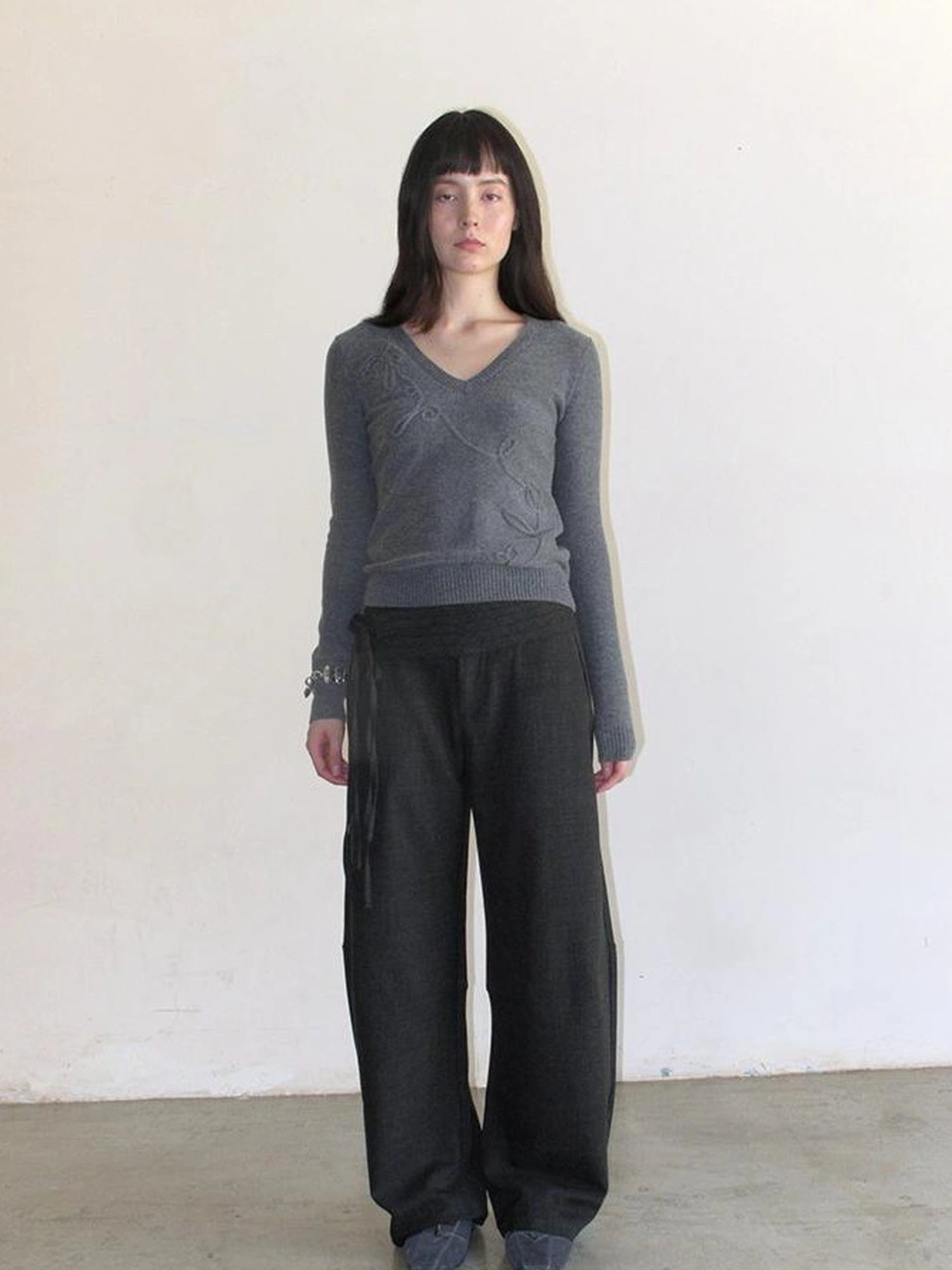 Mito de dar Crossover Waistband Deep Grey Curved Hem Lounge Pants