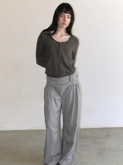 Mito de dar Curved Brim Pleated Bamboo Cotton Cropped Hoodie