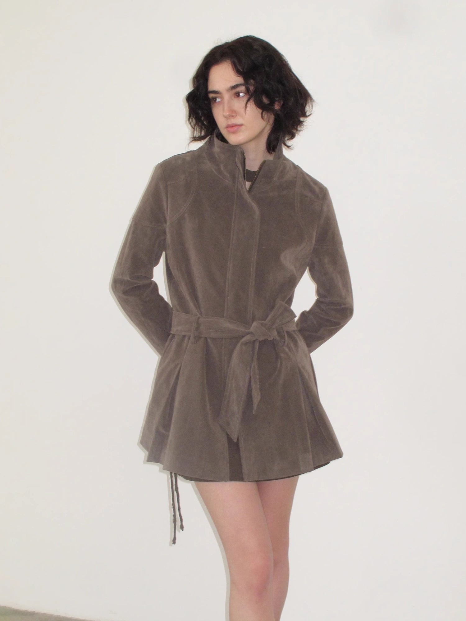 Mito_de_dar_Fermented_Suede_Shoulder_Neat_Skirt_Style_Windbreaker_MISSTT