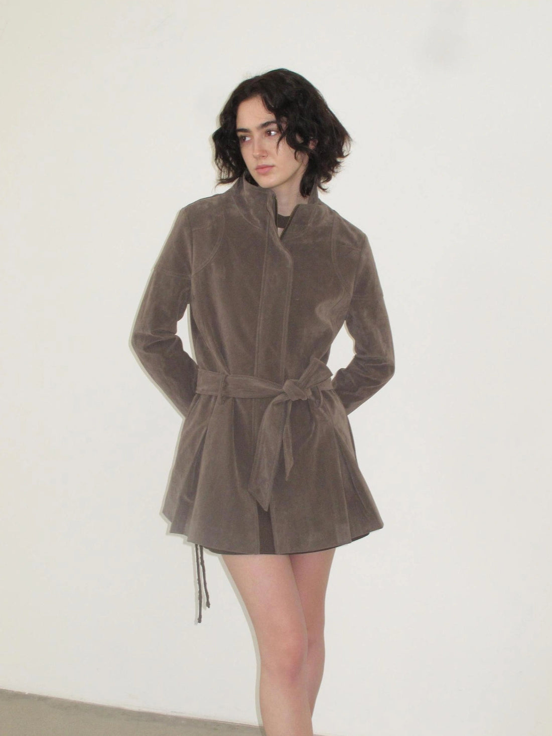 Mito de dar Fermented Suede Shoulder Neat Skirt Style Windbreaker