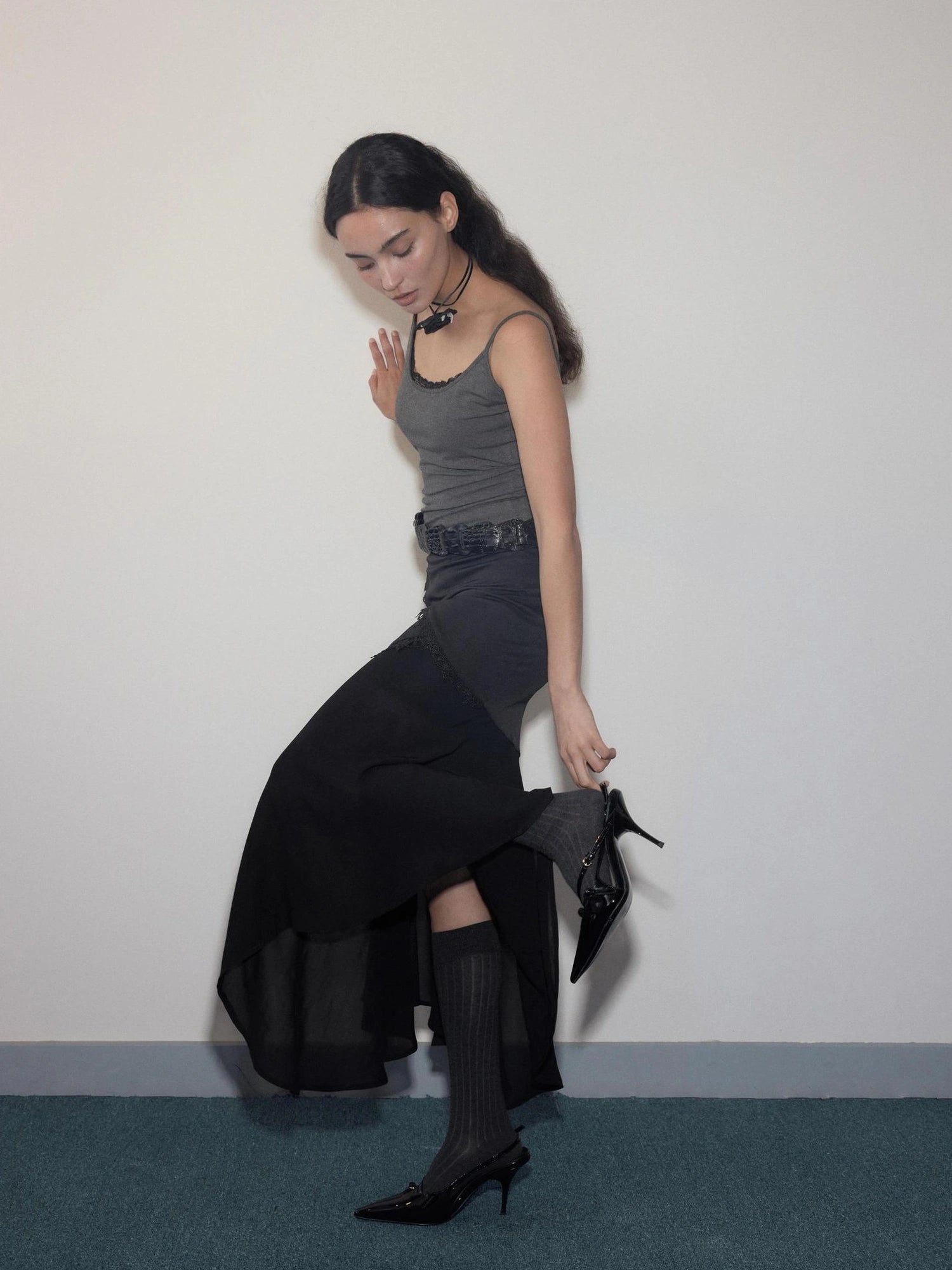 Geometric Lace Trim Slant Hem Chiffon Skirt