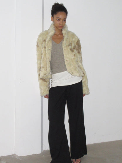 Mito de dar Gradually Dyed White Brown Gorilla Roll Short Fur Coat