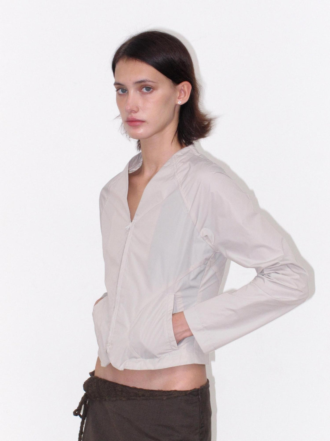 Mito de dar Gray V-neck Slim Zip Raglan Sun Protective Women&