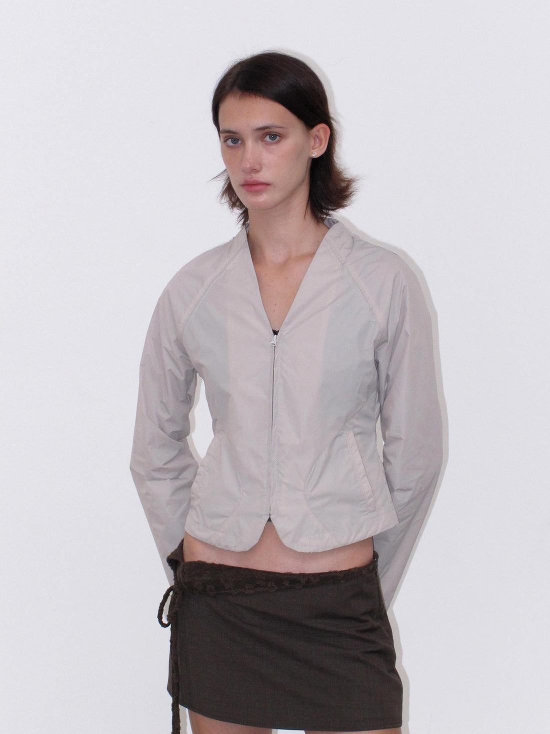 Mito de dar Gray V-neck Slim Zip Raglan Sun Protective Women&