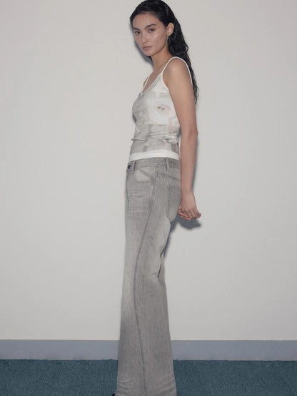 Mito de dar Low Saturation Mineral Wash Low Waist Micro Flare Jeans