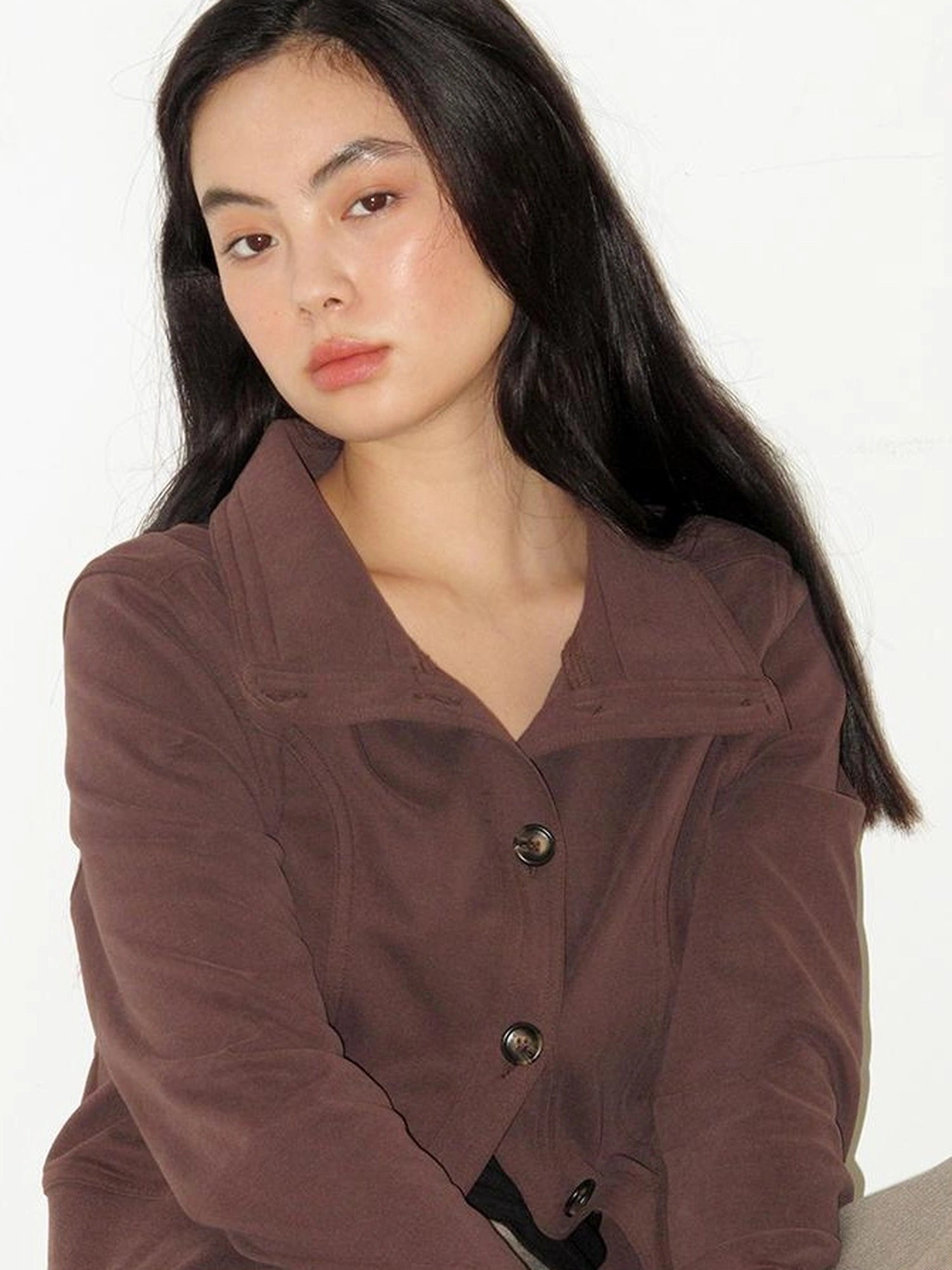 Mito de dar Matte Stand Collar Slim Fit Waist Cinched Urban Jacket
