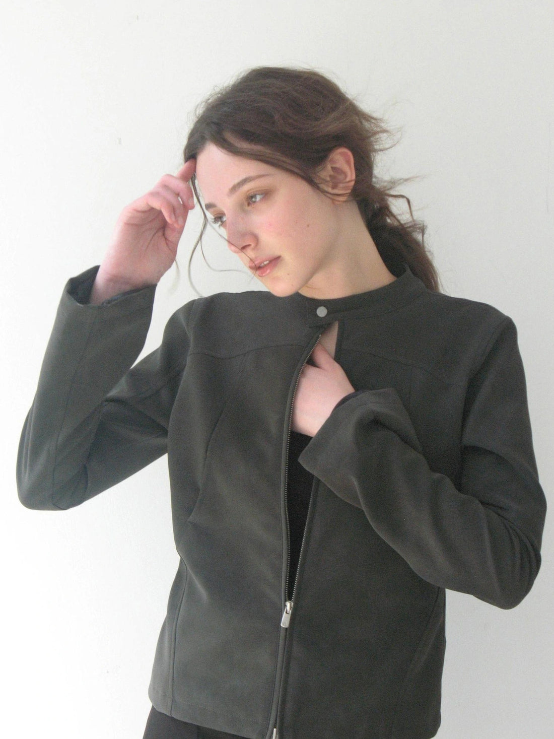 Mito de dar Misty Fit Short Leather Jacket