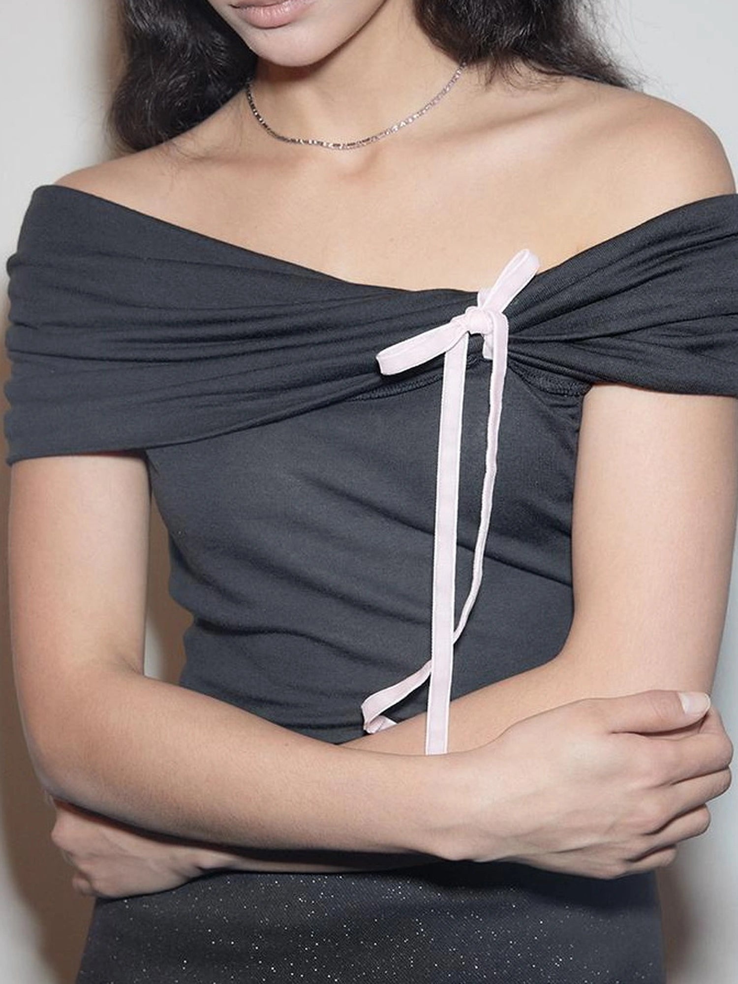 Mito de dar One Shoulder Pleated Pink Bow Lyocell Wool Knit Top