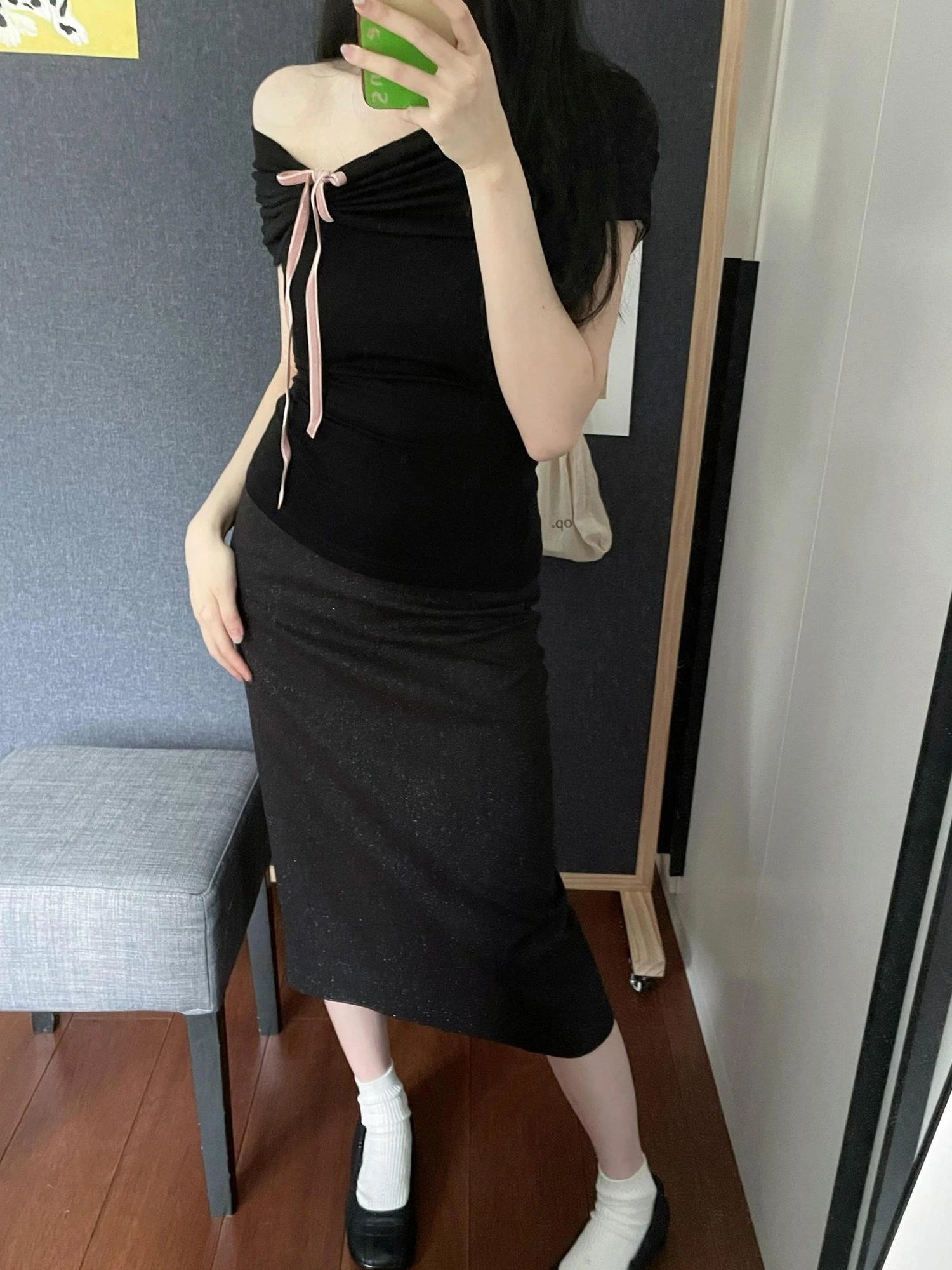 Mito de dar One Shoulder Pleated Pink Bow Lyocell Wool Knit Top