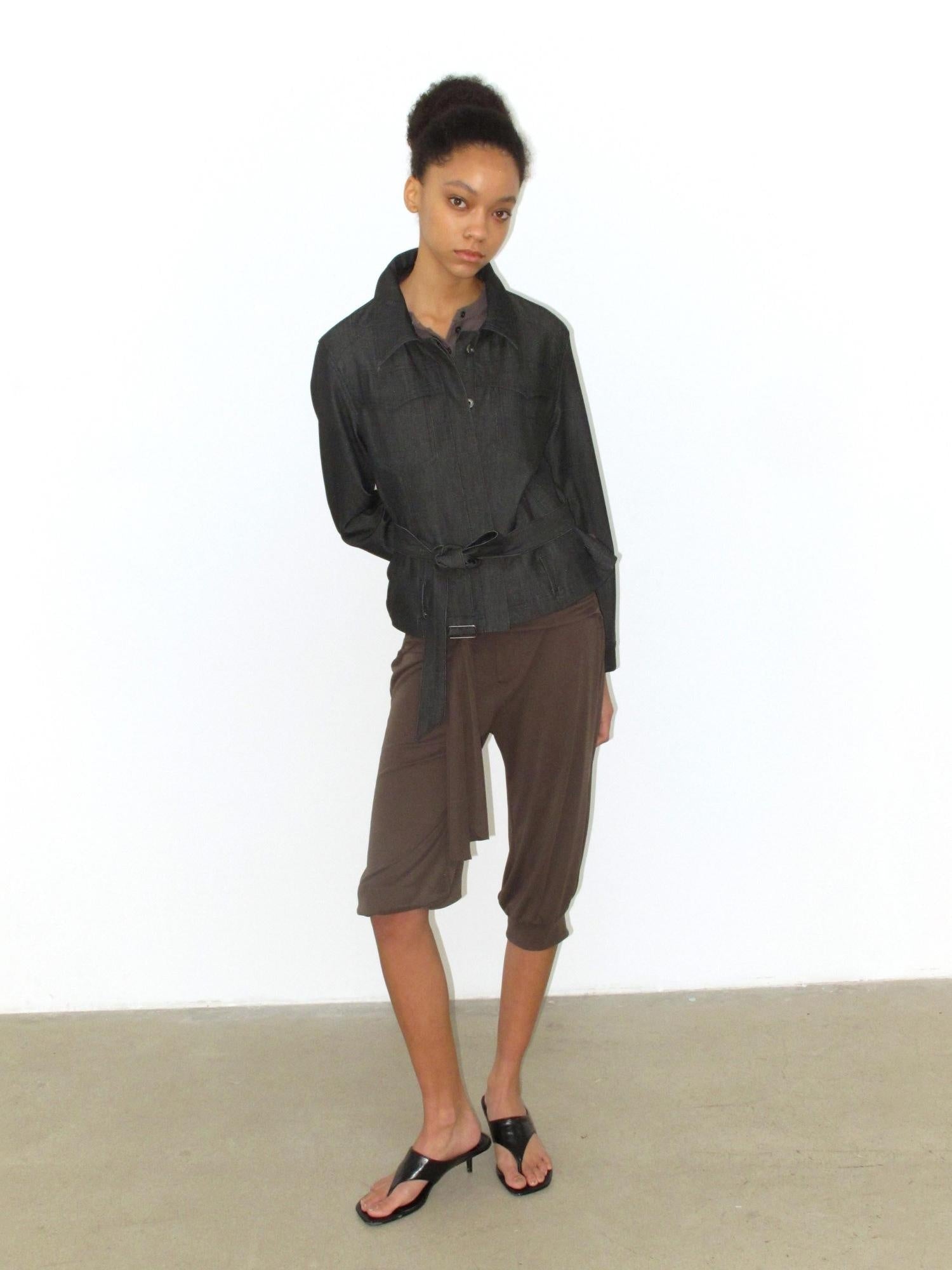 Mito de dar Shape Retaining Modal Casual Slim Tie Waist Women Cropped Button Jacket