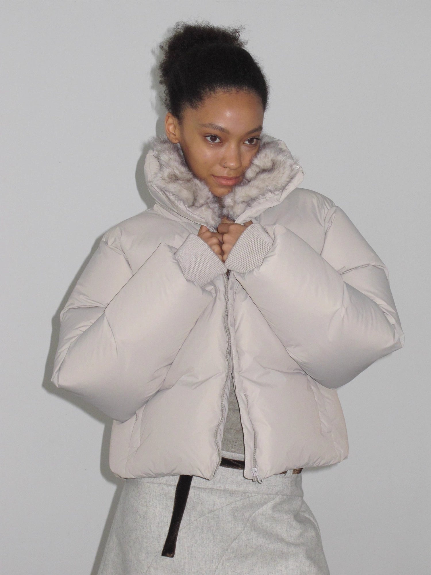 Mito_de_dar_Short_Fur_Collar_90_White_Duck_Down_Jacket_MISSTT
