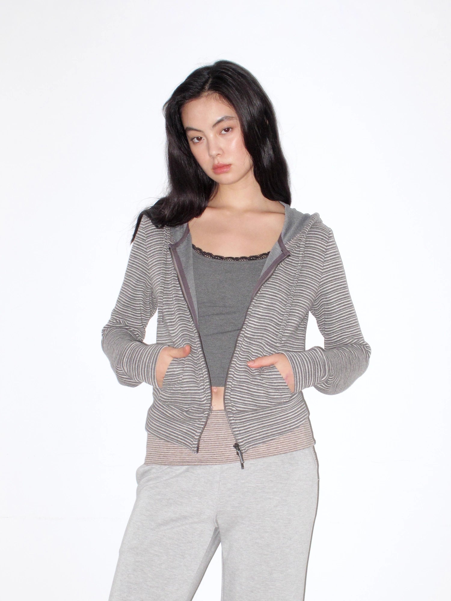 Mito_de_dar_Short_Striped_Hooded_Cardigan_MISSTT