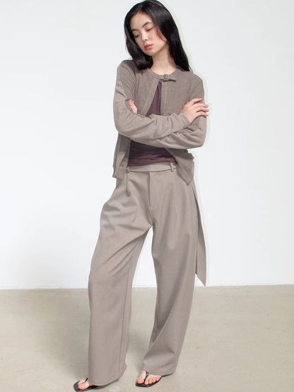 Mito de dar Skin Friendly Acrylic Blend Colorblock Relaxed Fit Cropped Crew Neck Cardigans