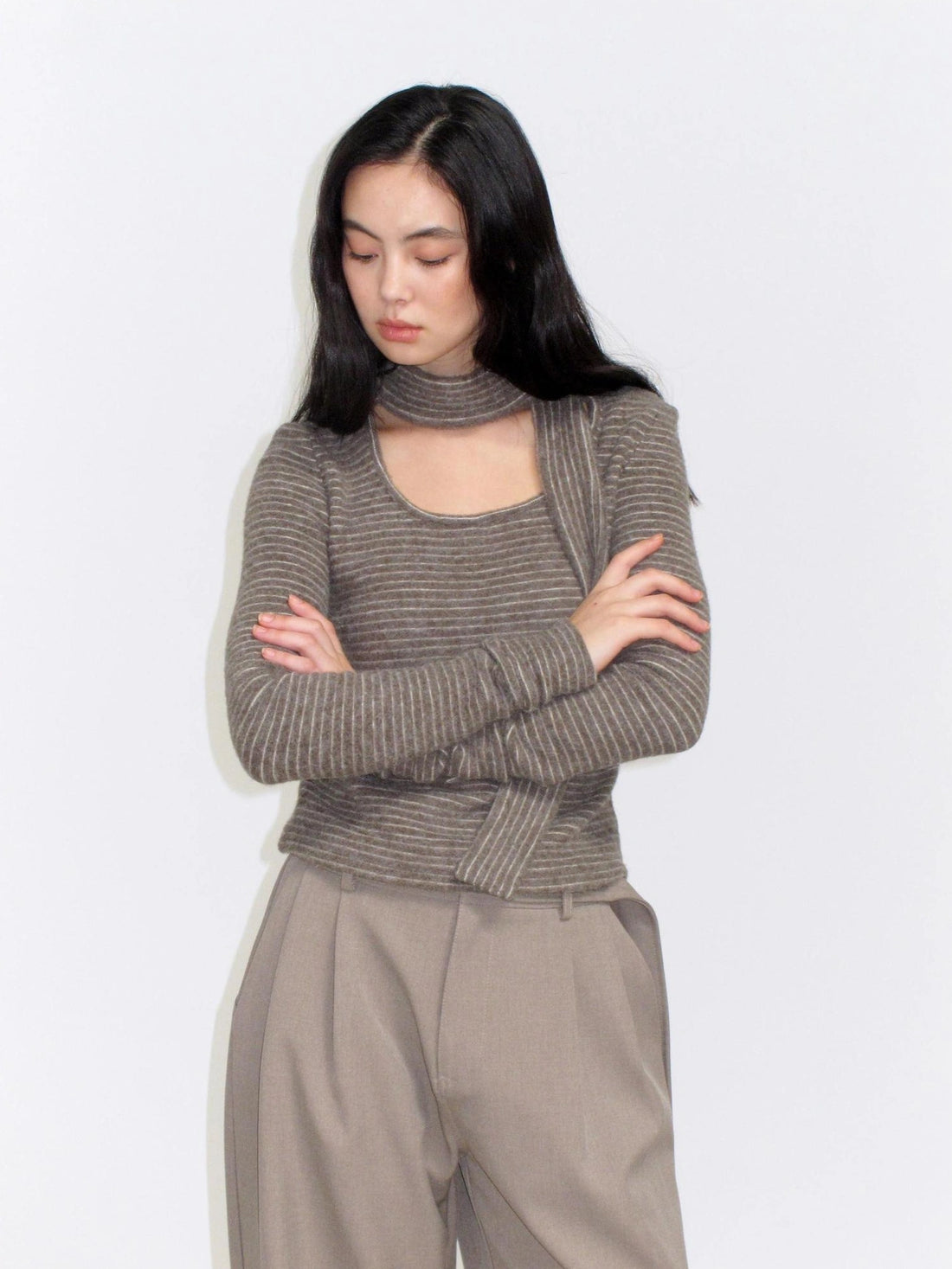 Mito de dar Soft Fluffy Ribbed Lace Up Long Sleeve Shirt