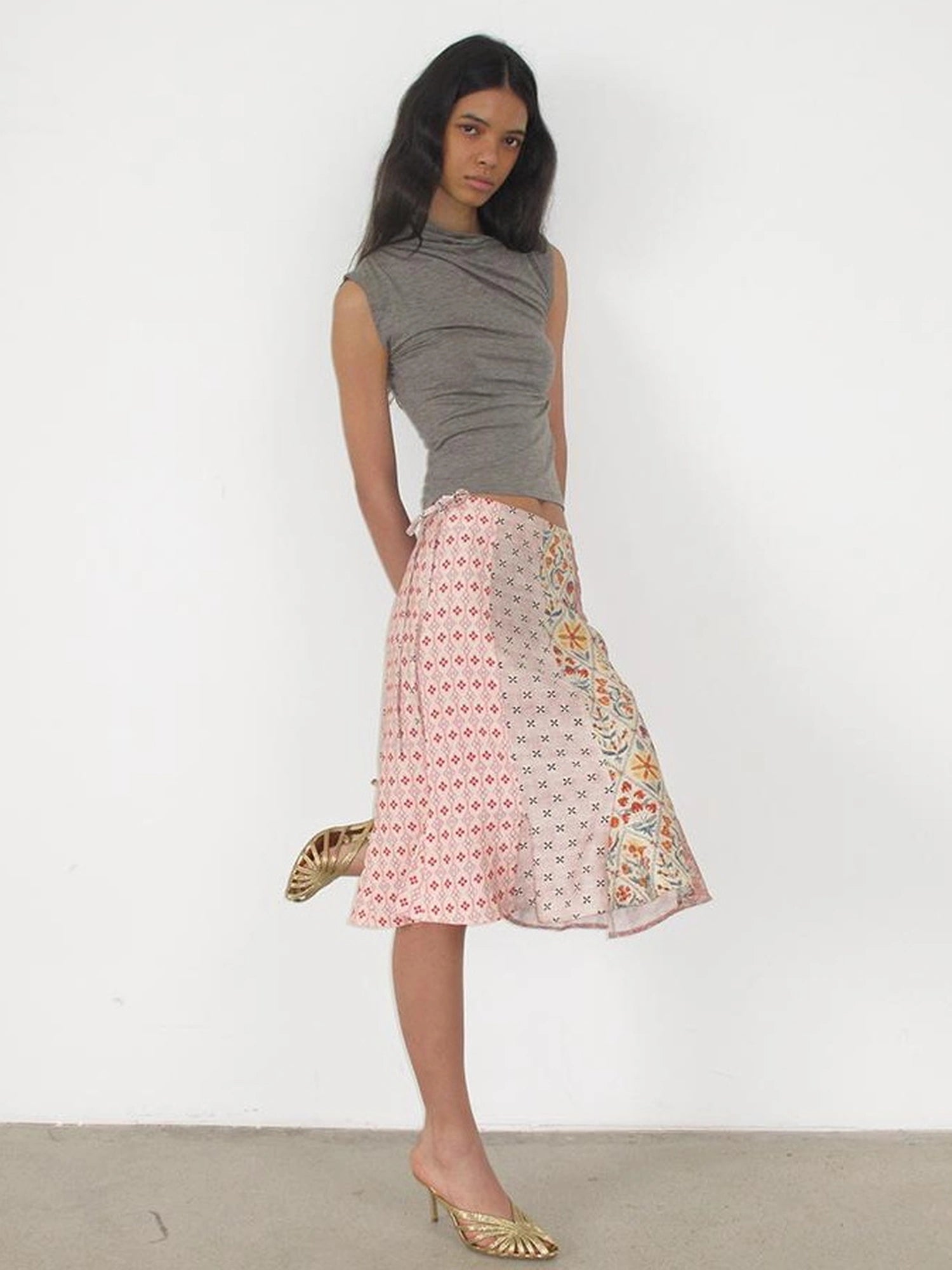 Mito de dar Split Light Pink Tied Tulip Skirt