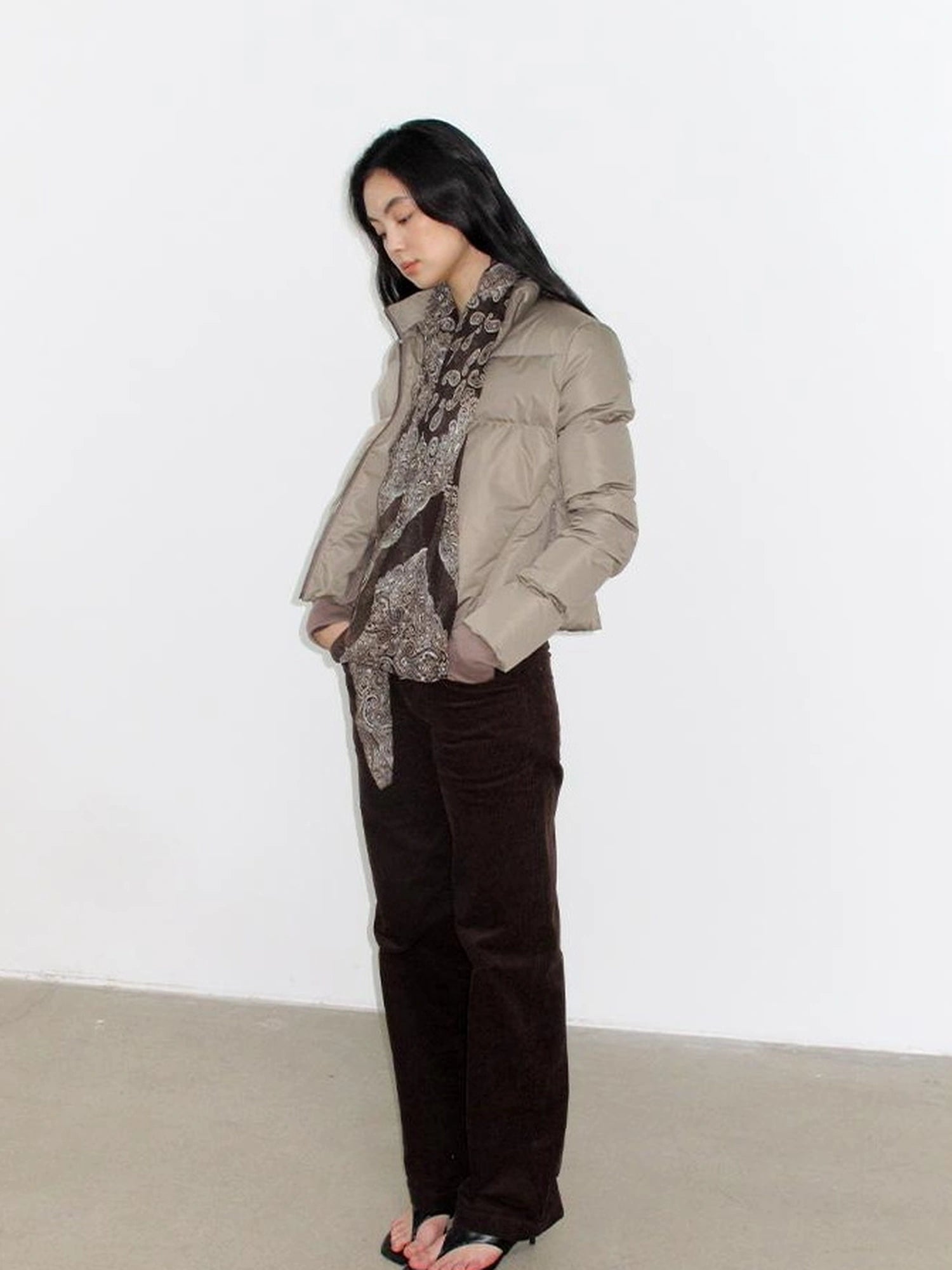 Mito de dar Straight Leg Corduroy Pants With Front Pockets