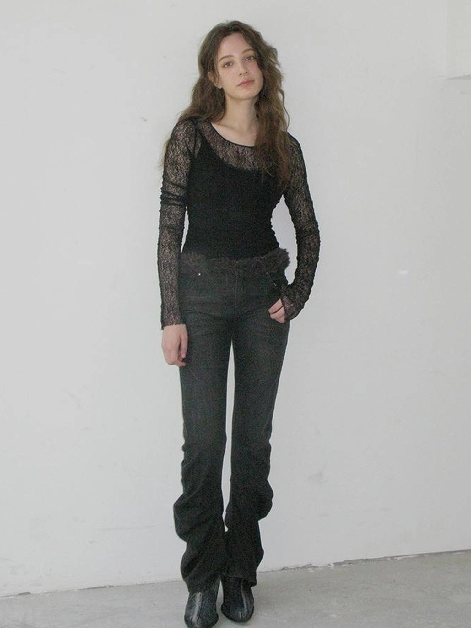 Twisted Curve Vintage Low Rise Flared Jeans