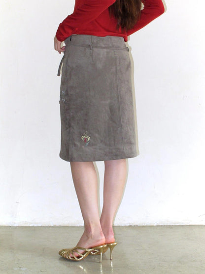Mito de dar Vintage Embroidered Suede A Line Skirt