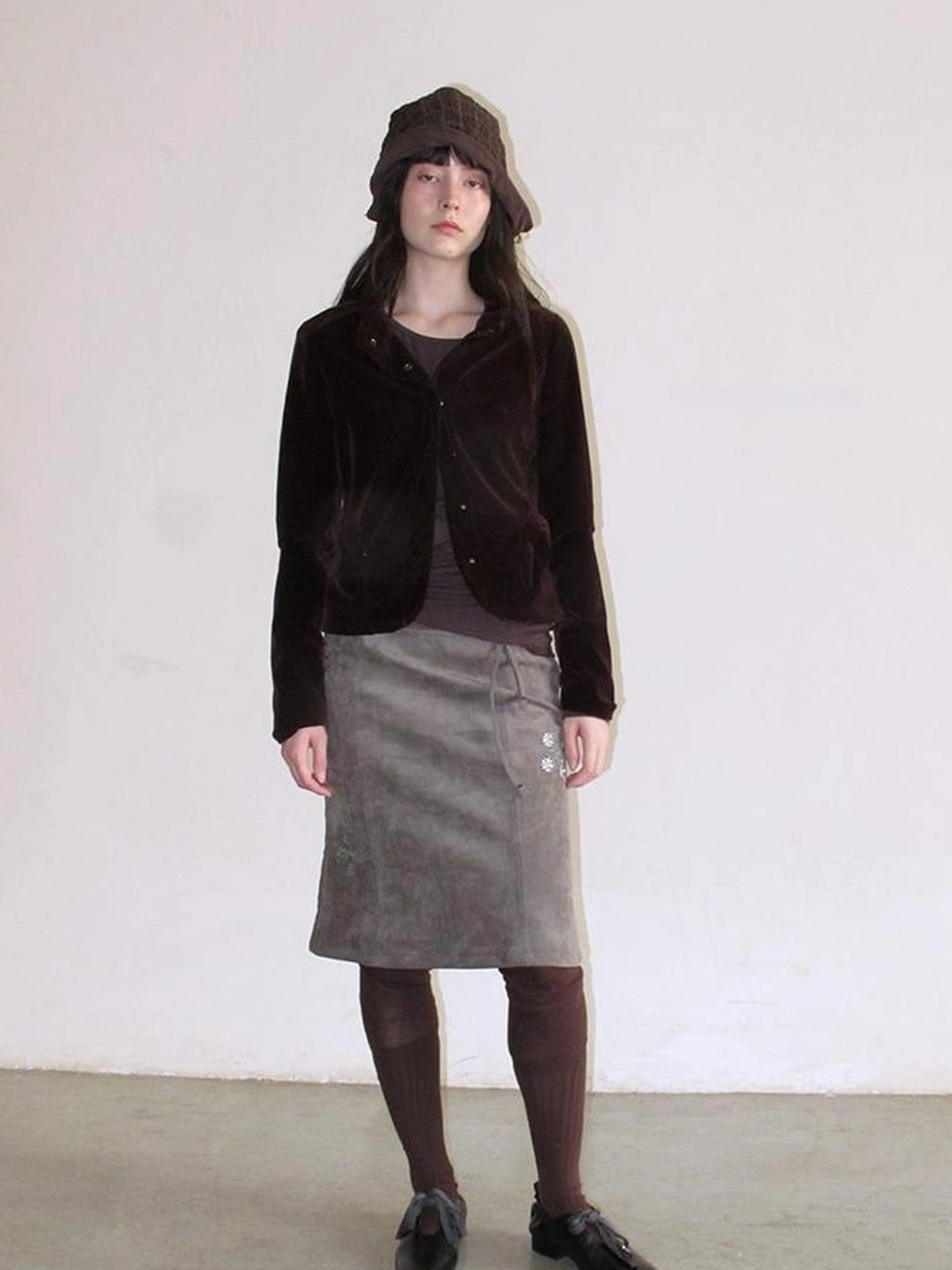 Mito de dar Vintage Embroidered Suede A Line Skirt