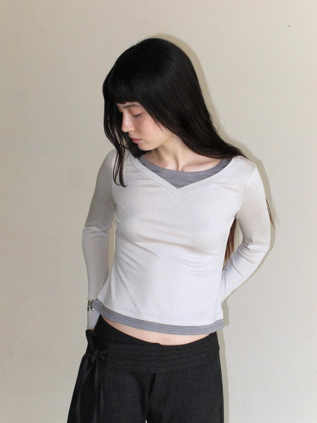 Mito de dar Wool Blend Knit Contrast Color Pleated Long Sleeve Shirt