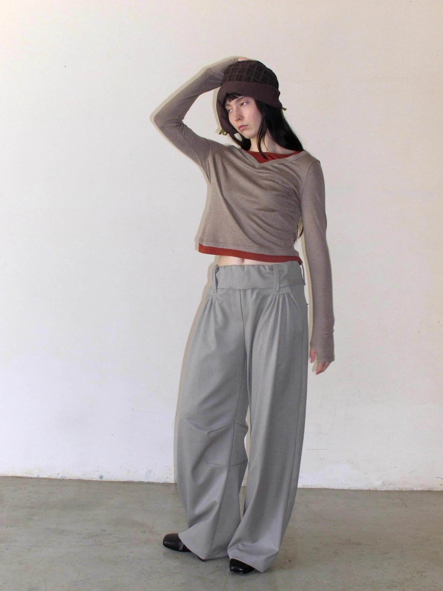 Mito de dar Wool Blend Knit Contrast Color Pleated Long Sleeve Shirt