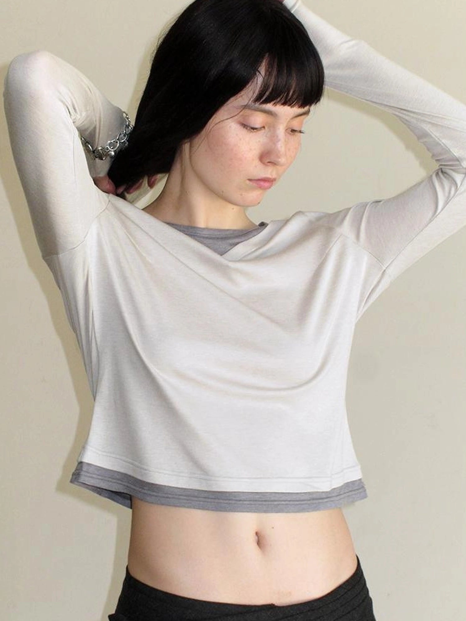 Mito de dar Wool Blend Knit Contrast Color Pleated Long Sleeve Shirt