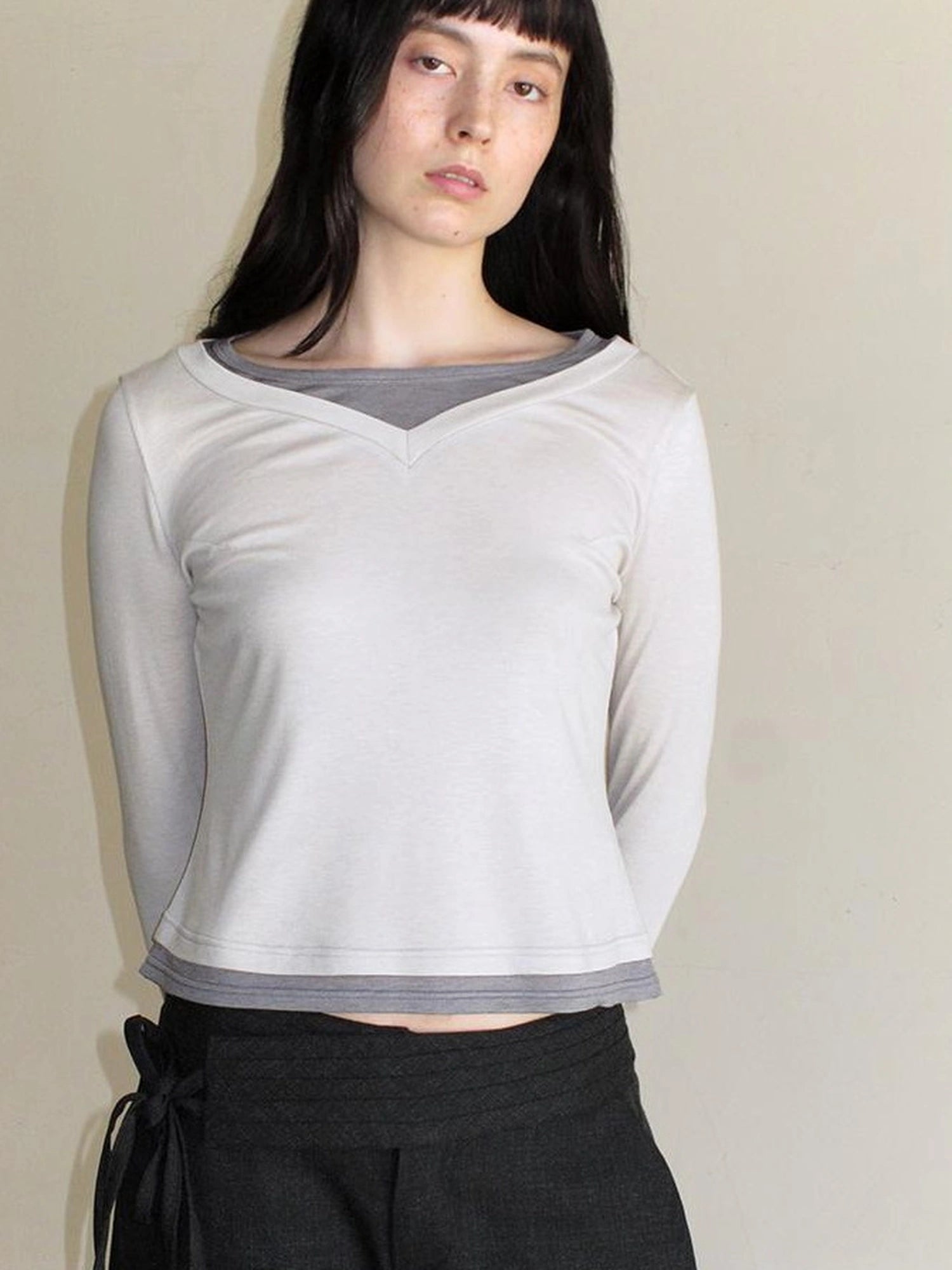 Mito de dar Wool Blend Knit Contrast Color Pleated Long Sleeve Shirt