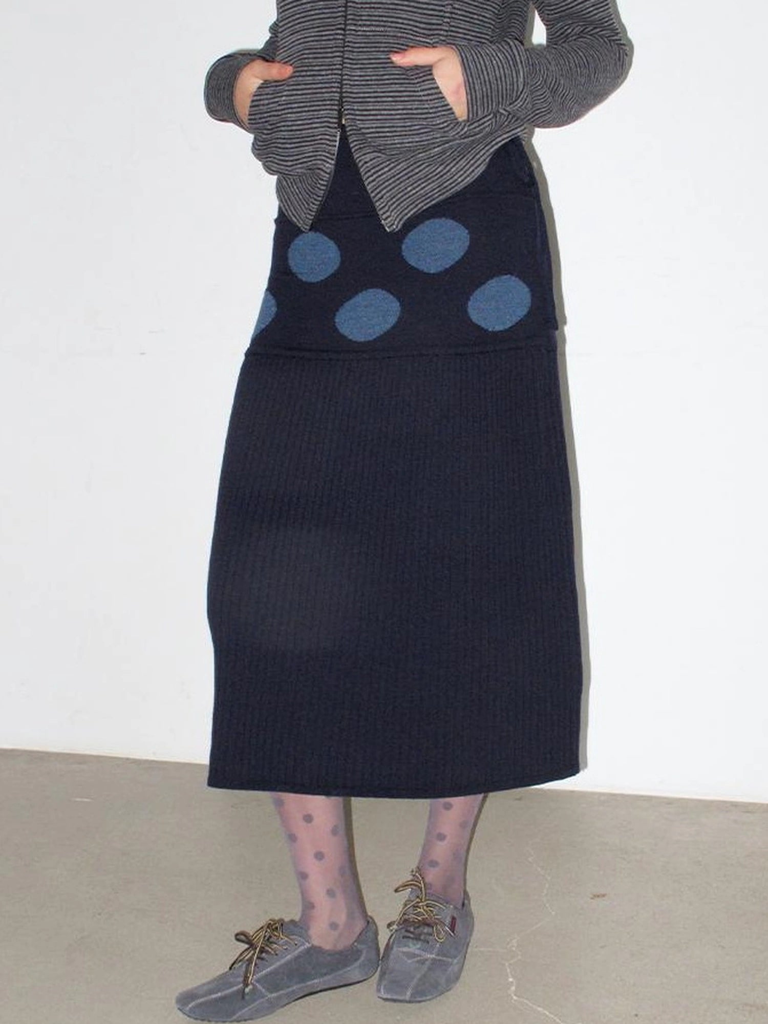 Mito de dar Wool Blend Polka Dot Knitted Midi Skirt