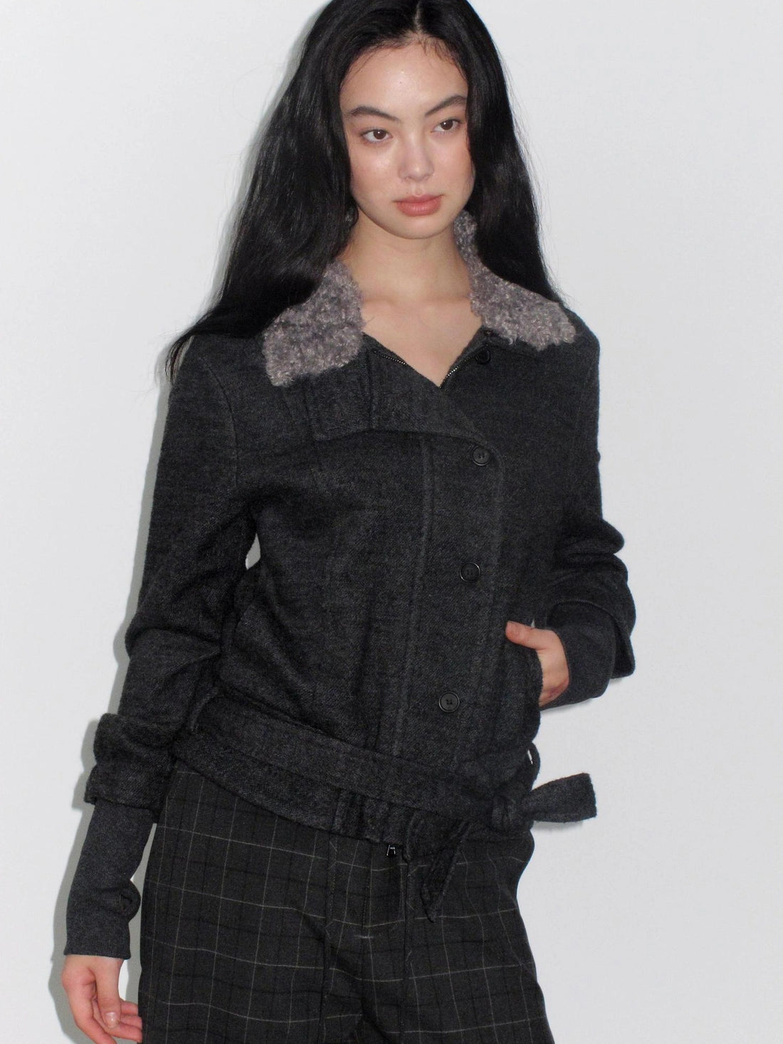 Mito de dar Wool Stand Collar Slim Fit Detachable Fur Trim Short Coat