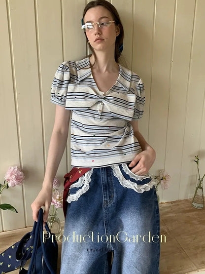 制造（后花园）------人人爱花裙 Moisture Wicking Slim Fit V Neck Puff Sleeve Bow Women Cross Heart Print T-Shirt