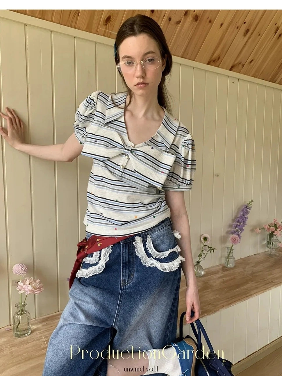 制造（后花园）------人人爱花裙 Moisture Wicking Slim Fit V Neck Puff Sleeve Bow Women Cross Heart Print T-Shirt