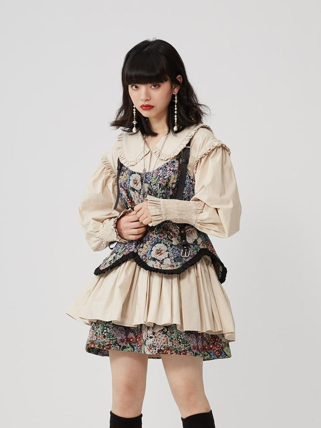 Sweet Mi Moonlit Revolution Lace Shirring Bustier Set