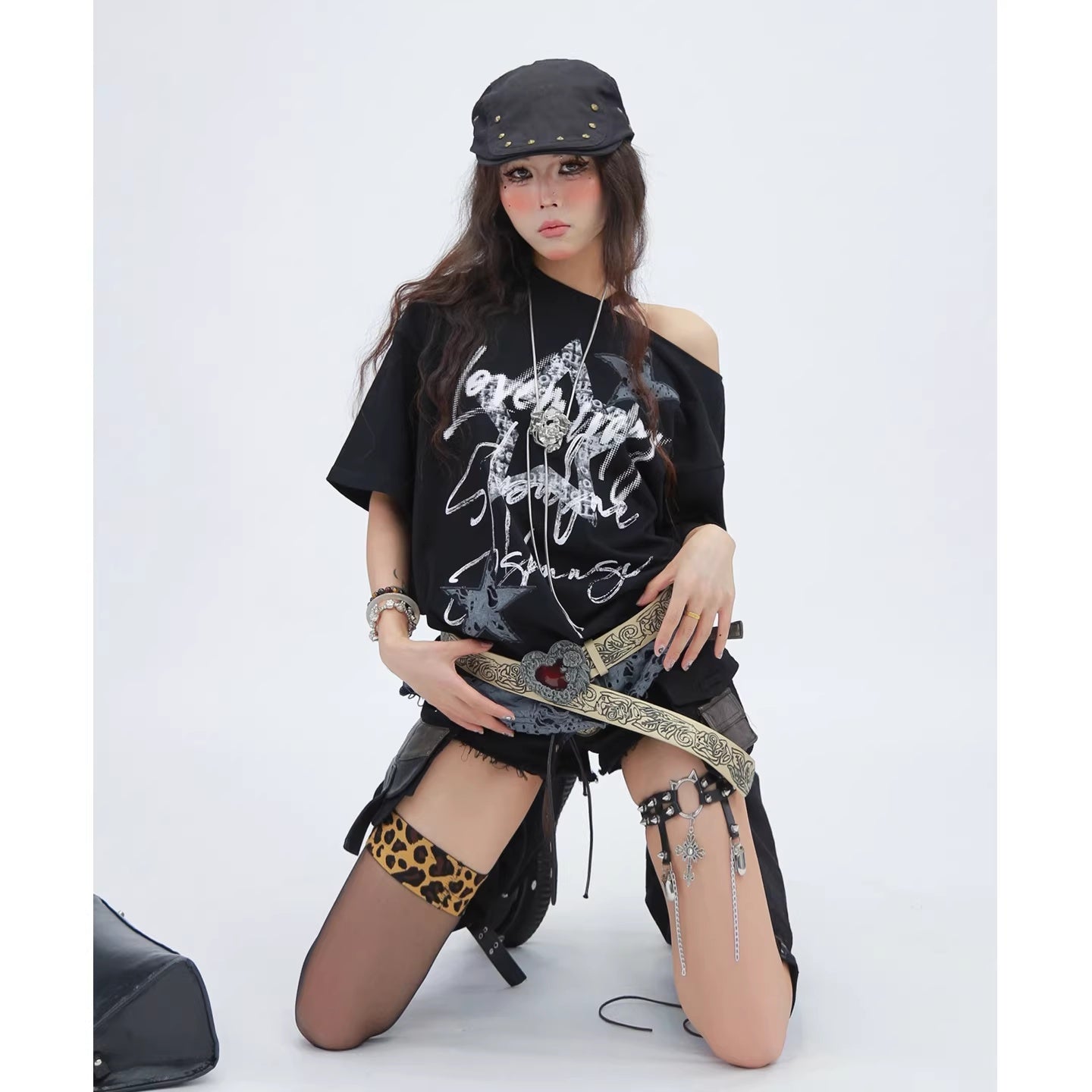 NANAICHILLI_Breathable_Cotton_Loose_Fit_Asymmetric_Neckline_Letter_Print_Women_Street_T-Shirt_MISSTT