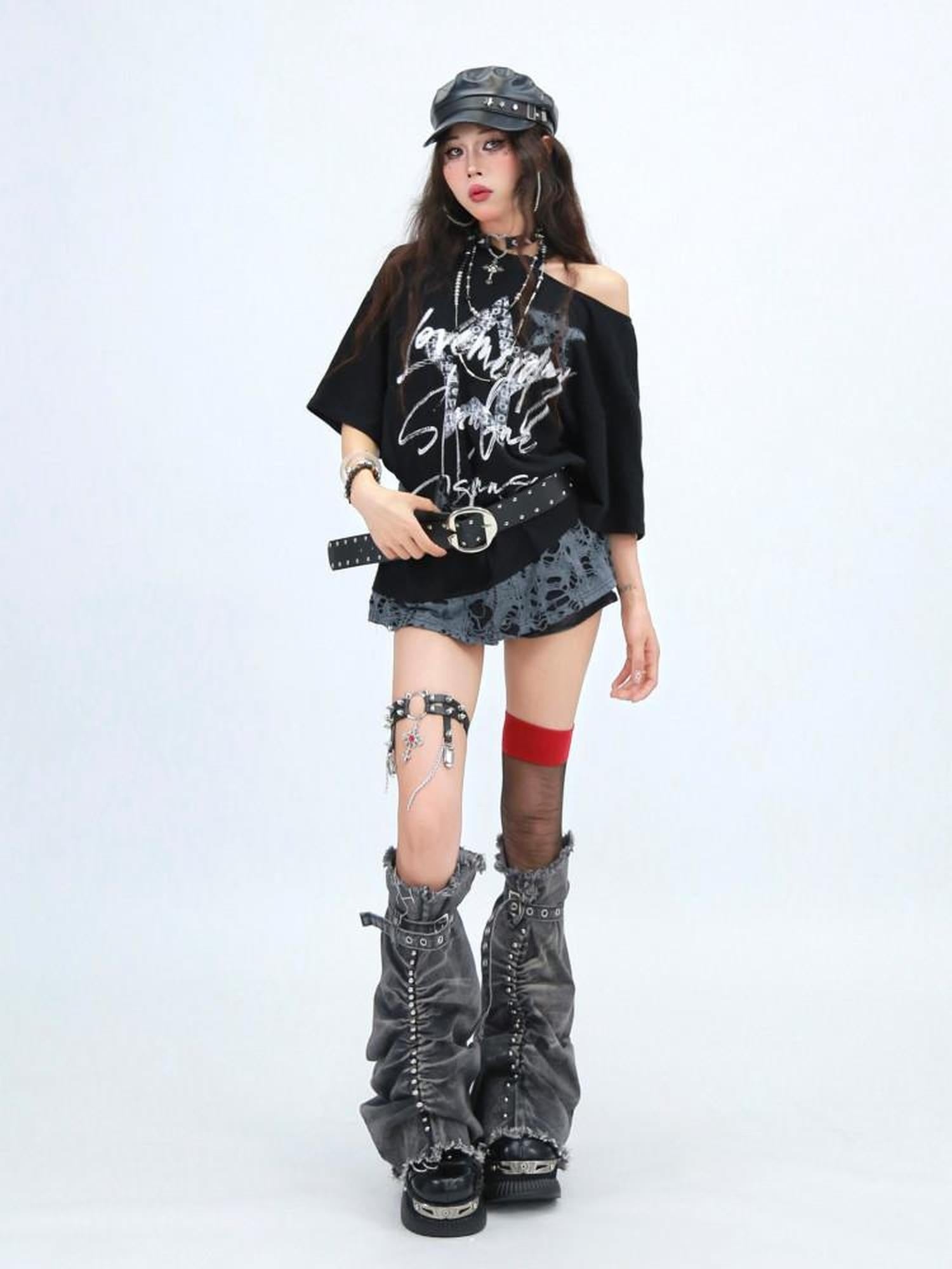 NANAICHILLI Breathable Cotton Loose Fit Asymmetric Neckline Letter Print Women Street T-Shirt