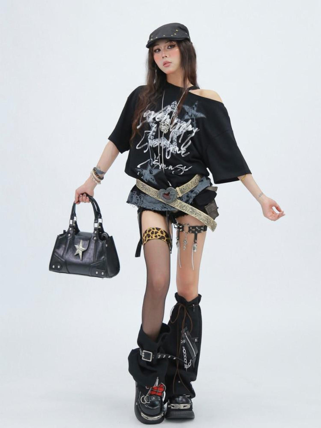 NANAICHILLI Breathable Cotton Loose Fit Asymmetric Neckline Letter Print Women Street T-Shirt