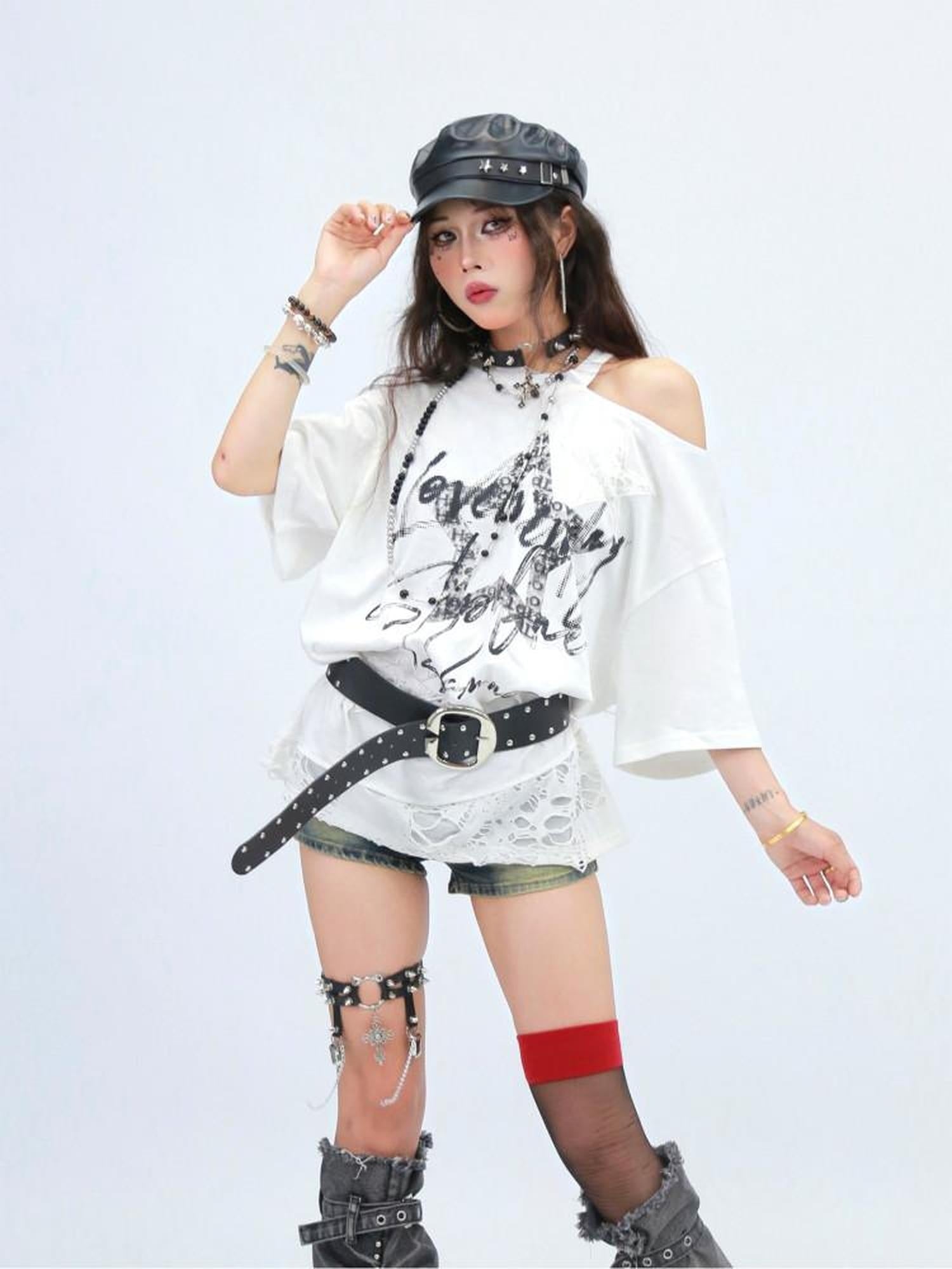 NANAICHILLI Breathable Cotton Loose Fit Asymmetric Neckline Letter Print Women Street T-Shirt