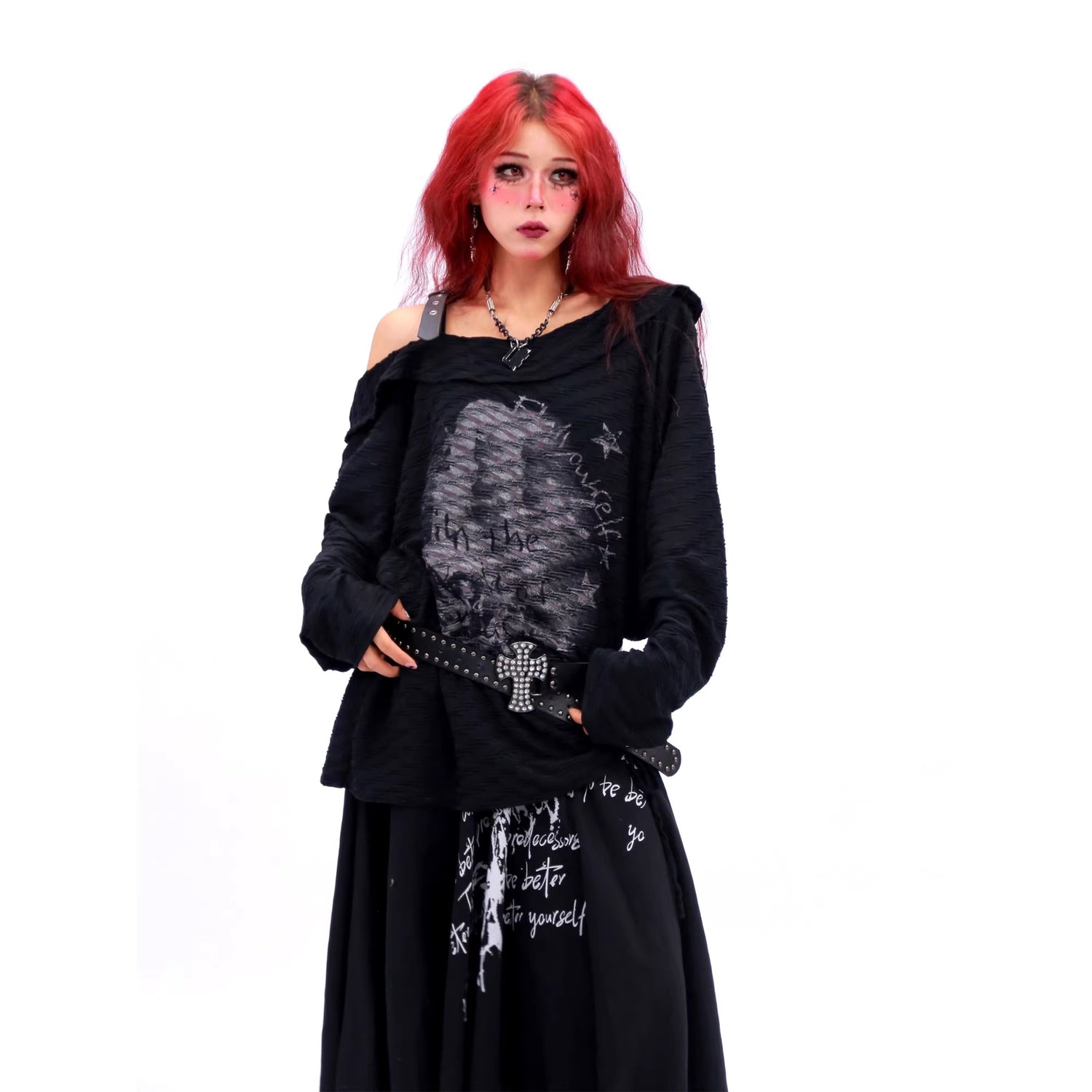 NANAICHILLI_Creative_Print_Loose_Boat_Neck_Commuter_Women_Black_Brown_Long_Sleeve_T-Shirt_MISSTT