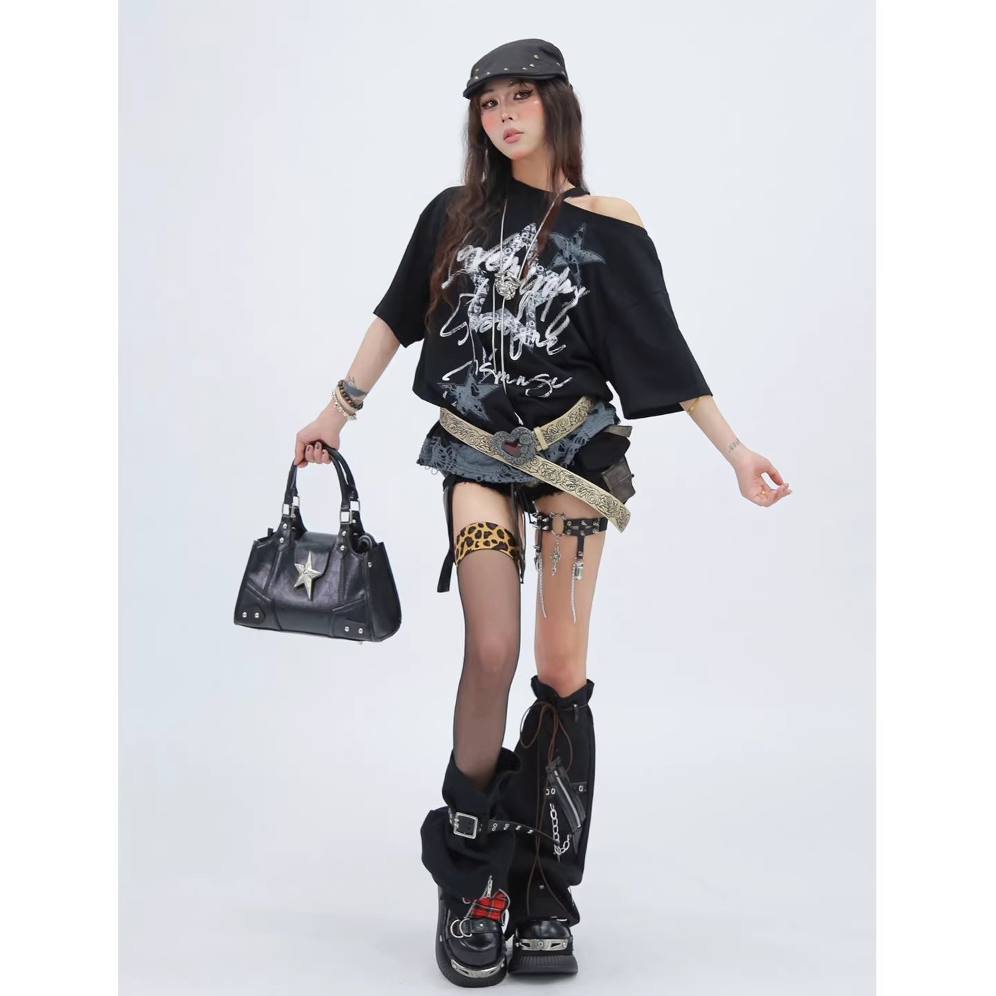 NANAICHILLI_Creative_Print_Sexy_Loose_Fit_Round_Neck_Women_100_Percent_Cotton_T-Shirt_MISSTT