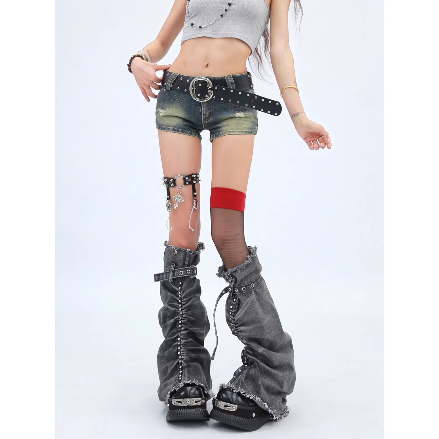 NANAICHILLI_Durable_Washed_Embroidered_Low_Rise_Slim_Stretch_Denim_Skinny_Shorts_MISSTT