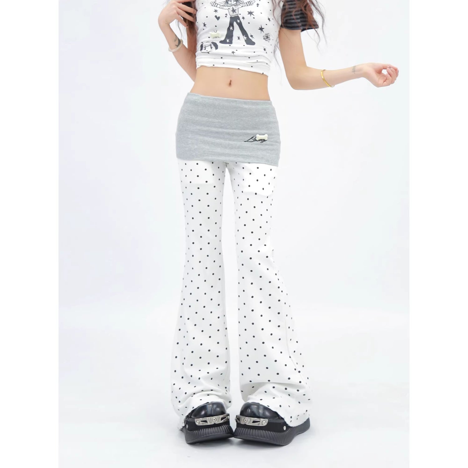 NANAICHILLI_Minimal_Slim_Micro_Flare_Street_Style_Elastic_Natural_Waist_Black_White_Pants_MISSTT